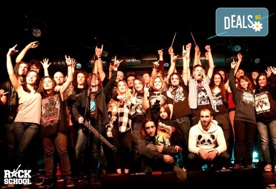 1 или 2 урока по пеене, китара, барабани, пиано, бас китара, саксофон, гайда или друг инструмент при преподавател в Rock School - Снимка 26
