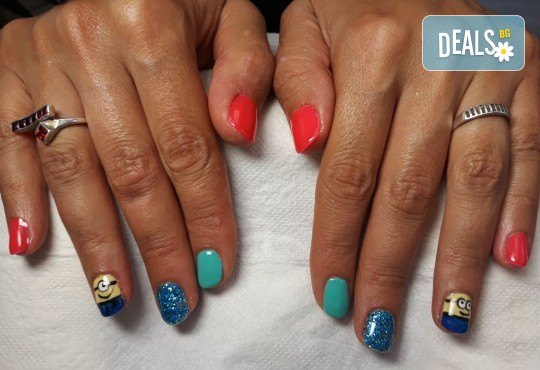 Маникюр с гел лак BlueSky и 2 или 4 рисувани герои от детски приказки и филмчета: Мечо Пух, Мики Маус, Миньоните и др. от Салон за красота Мечта - Снимка 10