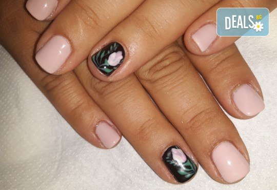 Mаникюр с гел лак BlueSky, 2 или 4 декорации, вграждане на камъчета и ефекти от Салон Мечта - Снимка 38