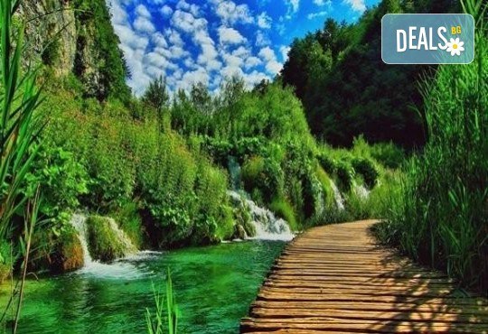 Екскурзия в Хърватска! 5 нощувки със закуски и закуски и вечери в хотели 2*/3*, транспорт и панорамни обиколки на Загреб, Дубровник и Черна Гора с България Травъл - Снимка 3