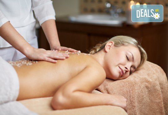 Аюрведа терапия Блаженство и релакс 70 минути! Спа масаж на цяло тяло с натурални масла, био пилинг, лифтинг масаж и маска на лице + точков масаж на скалп в Skin Nova - Снимка 2
