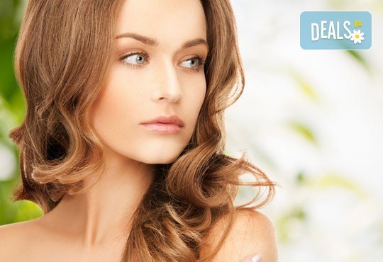 3в1! RF лифтинг + кислородна мезотерапия със „змийски пептиди“ SYN Ake и ензимен пилинг в La Jolie Beauty Studio - Снимка 4