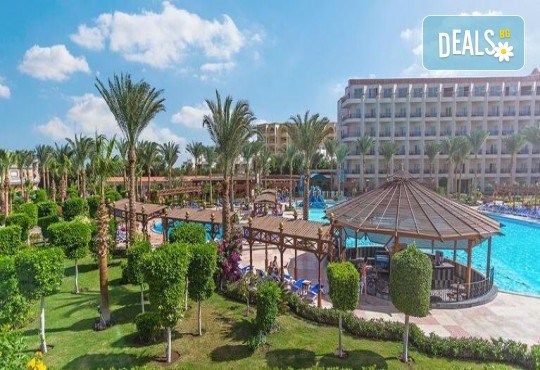 Гореща оферта за Египет от Караджъ Турс! 7 нощувки на база All Inclusive в Hawaii le Jardin Aqua Park 5*, Хургада, самолетен билет с директен чартърен полет и трансфери - Снимка 3