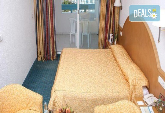 Екзотична почивка в Тунис от Караджъ Турс! 7 нощувки на база All Inclusive в хотел El Mouradi Mahdia 5*, самолетен билет, летищни такси и трансфери - Снимка 5