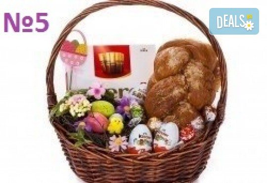 Подаръчни кошници за Великден! 5 различни варианта, пълни с изкушения и тематично украсени, подходящи за подарък на важни клиенти или партньори - Снимка 5