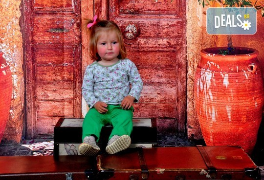 Есенни декори! Семейна, детска или фотосесия за влюбени + подарък фотокнига от Photosesia.com - Снимка 4