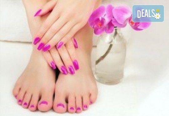 Подаръчна карта за Нея! За процедури от категория Красота фризьорство, козметика, маникюр, педикюр, солариум, епилация, мигли, грижа за лицето за 50, 100 или 200 лв. - Снимка 6