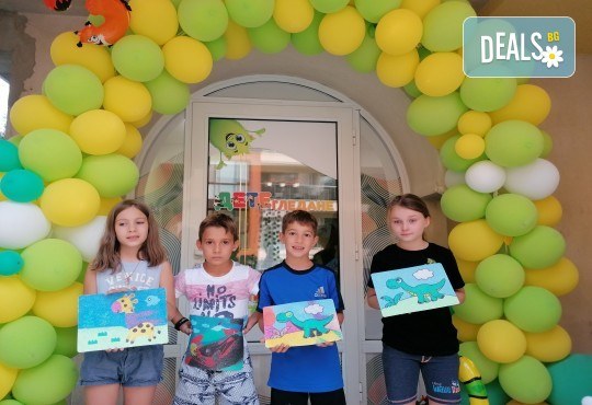 Да танцуваме на воля! Състезателни спортно-музикални игри за деца и дискотека (за възраст от 4 г. до 12 г.), до 10 деца в група в Детски център ДЕТЕгледане - Снимка 9