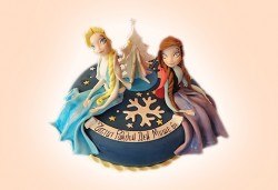 Елза и Анна! Тематична 3D торта Замръзналото кралство от 12 до 37 парчетата - кръгла, голяма правоъгълна или триизмерна кукла Елза от Сладкарница Джорджо Джани - Снимка