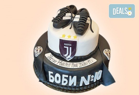 3D торта за футбулни фенове и фенове на спорта от Сладкарница Джорджо Джани