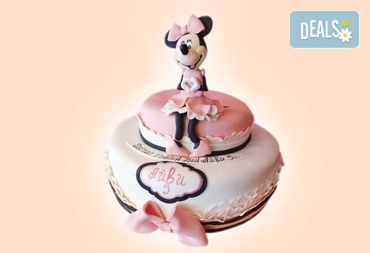 За момичета! Красиви 3D торти за момичета с принцеси и приказни феи + ръчно моделирана декорация от Сладкарница Джорджо Джани - Снимка 44