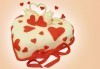 За кумовете! Празнична торта Честито кумство с пъстри цветя, дизайн сърце, романтични рози, влюбени гълъби или др. от Сладкарница Джорджо Джани - thumb 7