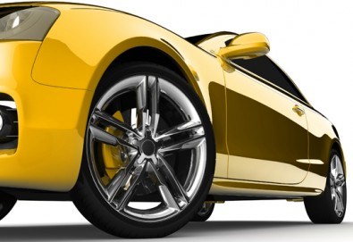 Готови ли сте за сезона! Смяна на 4 гуми: монтаж, демонтаж и баланс от Автоцентър NON-STOP в Красно Село