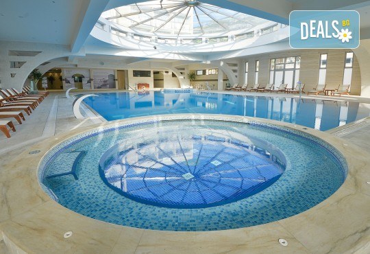 Нова година в Черна гора и Дубровник 2022 в суперлуксозният Hotel and Resort Mediteran Spa 4+* на брега на Черногорската ривиера от България Травъл - Снимка 9