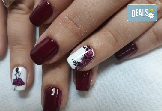 За нови клиенти! Дълготраен маникюр с гел лак BlueSky в Салон Мечта - Снимка 3