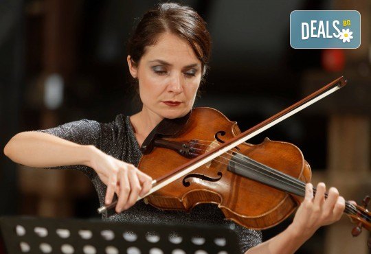 Концерт на 5-ти декември, неделя, ГОЛДБЕРГ ВАРИАЦИИ на Й. С. Бах Марио Хосен - цигулка, Марта Потулска - виола и Лиляна Кехайова – виолончело, МФ Софийски музикални седмици и НБУ - Снимка 2