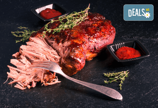 Модерно празнично меню за Коледа и Нова година! Слайсове печен свински врат, пърленки, тарталети, тарама хайвер и коктейлни хапки от Кулинарна работилница Деличи - Снимка 2