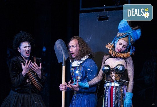 Трагедия дел арте по Уилям Шекспир! Гледайте Шекспирин по време на пандемия в Малък градски театър Зад канала на 08-ми декември (сряда) - Снимка 7