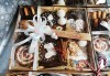 Коледни изкушения в кутия! Комбиниран сет от 600 гр. сладки за Коледа в красива празнична опаковка от MAGNIFIQUE - thumb 3