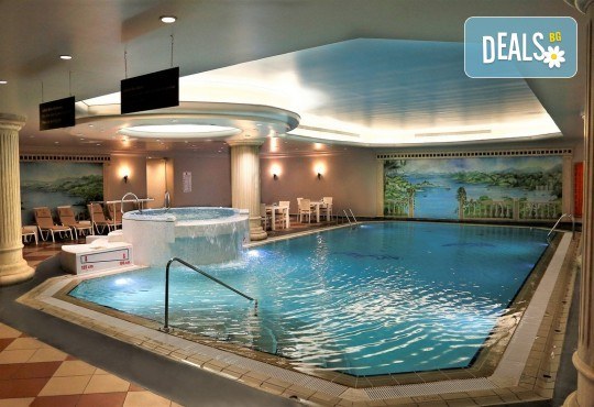 Незабравимо посрещане на Нова година 2022 в хотел Eresin Topkapi Hotel 5*, Истанбул с АБВ Травелс! 3 нощувки със закуски, транспорт, екскурзовод и шопинг в Одрин - Снимка 10