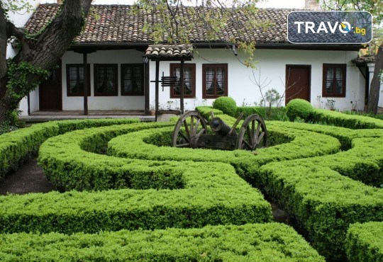 3 Март до Разград, Шумен, Мадара, Плиска, с 2 нощувки, закуски и транспорт от Рикотур - Снимка 5