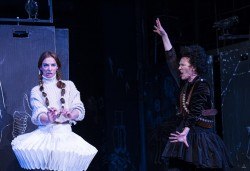 Трагедия дел арте по Уилям Шекспир! Гледайте Шекспирин по време на пандемия в Малък градски театър Зад канала на 30-ти януари (неделя) - Снимка