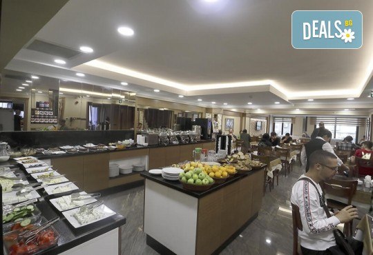 Фестивал на лалето в Истанбул! 2 нощувки със закуски в хотел 3*, транспорт, водач и посещение на Одрин - Снимка 13