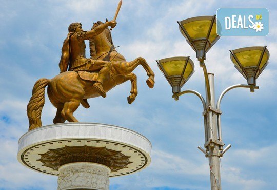 Ранни записвания за Великден в Охрид! 3 нощувки в центъра, транспорт, екскурзовод и посещение на Скопие и Струга от туроператор Шанс 95 Травел - Снимка 8