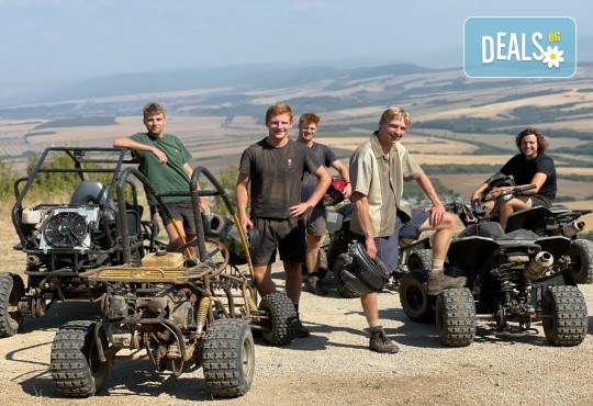 Офроуд разходка с бъги! Адреналин и смайващи гледки по неравните склонове на Арбанаси и Вековният Търновград, от ХилВил - Снимка 3