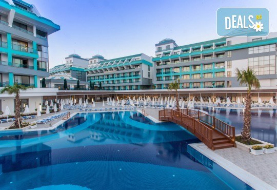 Last minute! Лято 2022 в Sensitive Premium Resort 5*, Белек, Турция - 7 нощувки на база Ultra ALL Inclusive, безплатно за дете до 8.99 и възможност за транспорт с BELPREGO Travel - Снимка 1