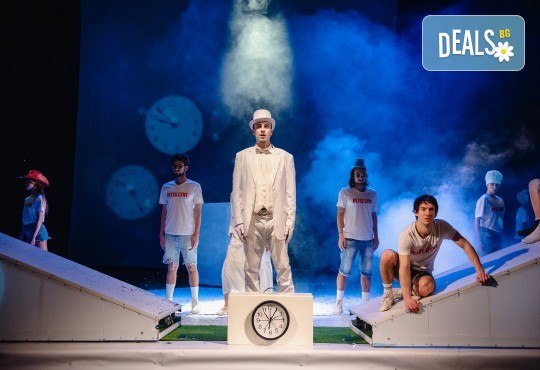 Последни две представления на Peter Gynt, от Дейвид Хеър, по Хенрик Ибсен - Театър НАТФИЗ - Голяма сцена - Снимка 5