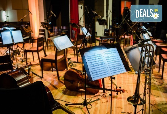 Концерт на 28.07. на Веско Ешкенази, Вероника Тодорова и Плевенската филхармония с диригент маестро Георги Милтиядов в Лятно кино, Ямбол - Снимка 12