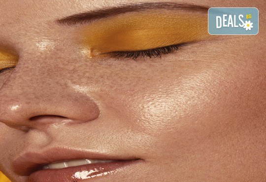 High Frequency Facial - нежно почистване на лицето с колагенов серум, стимулира естетсвеното производство на колаген от кожата.в Makeup & Beauty Private Studio - Снимка 6