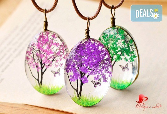 Изберете оригинален подарък - колие от естествени цветя „Дървото на живота“, в прозрачна акрилна смола от Подари с любов - Снимка 6