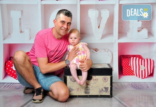 Декори есен! Семейна, детска или фотосесия за влюбени + подарък фотокнига от Photosesia.com - Снимка 16