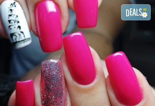 Неустоимо предложение за гр. Варна! Ноктопластика / изграждане с висок клас материали - акрил или гел Clarissa от Beauty Center Melissima, Варна - Снимка 9