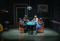 Гледайте комедията Стриптийз покер с Герасим Георгиев-Геро и Малин Кръстев на 6-ти декември (вторник) в Малък градски театър Зад канала - Снимка