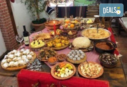 Сръбска Нова Година в Етно село СРНА! 2 нощувки, закуски, вечери, жива музика и транспорт, от Дениз Травел - Снимка 3