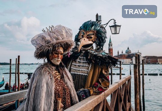 Екскурзия до Карнавала във Венеция и града на влюбените Верона, 3 нощувки, самолетна програма, от Рикотур - Снимка 1