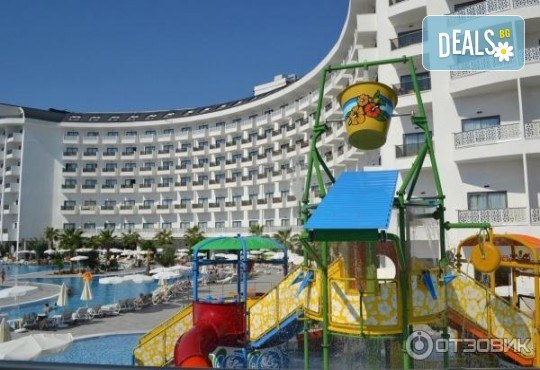 Лято 2023 - 7 нощувки на база All Inclusive в Calido Maris 5*, Сиде, Анталия! Водни пързалки, турска баня, сауна, мини клуб, безплатно за дете до 12.99 г. и транспорт от Belprego Travel - Снимка 2