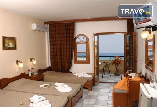Великден в Сивири, Гърция! 3 нощувки е хотел Калипсо, 3 закуски и транспорт от Рикотур - Снимка 5