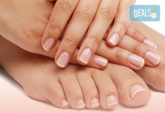 Нежни ходила с пролетно настроение! Поглезете крачетата си със SPA педикюр с гел лак в Салон за красота Beauty Angels - Снимка 8