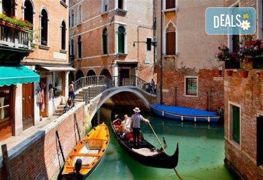 Насладете се на екскурзията до Италия и Хърватия! 3 нощувки със закуски, транспорт и възможност за посещение на Венеция, Лаго ди Гарда и Сирмионе с ABV Travels - Снимка 1