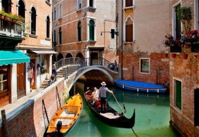 Насладете се на екскурзията до Италия и Хърватия! 3 нощувки със закуски, транспорт и възможност за посещение на Венеция, Лаго ди Гарда и Сирмионе с ABV Travels - Снимка