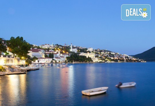 Великденски или Майски празници в Будва с възможност за разходка до Котор и Дубровник! 3 нощувки със закуски и вечери и транспорт с АБВ Травелс - Снимка 13