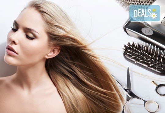 Освежете прическата си! Подстригване, арганова терапия за коса с инфраред преса и плитка или оформяне с преса в студио Relax Beauty & Spa - Снимка 5