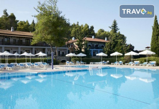 На Халкидики за Гергьовден в хотел Simantro Beach 5*! 2 нощувки, закуски, вечери и транспорт от Еко Айджънси Тур - Снимка 5