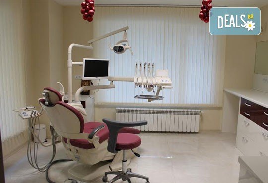 Обстоен стоматологичен преглед, почистване на зъбен камък и плака с ултразвук и полиране в ПримаДент - д-р Анита Ангелова - Снимка 4