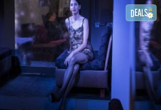 Комедията Поп фолк хроники: бели птици и куршуми на 5-ти юли (сряда) в Малък градски театър Зад канала - Снимка 11