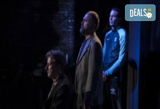 Комедията Поп фолк хроники: бели птици и куршуми на 5-ти юли (сряда) в Малък градски театър Зад канала - Снимка 14